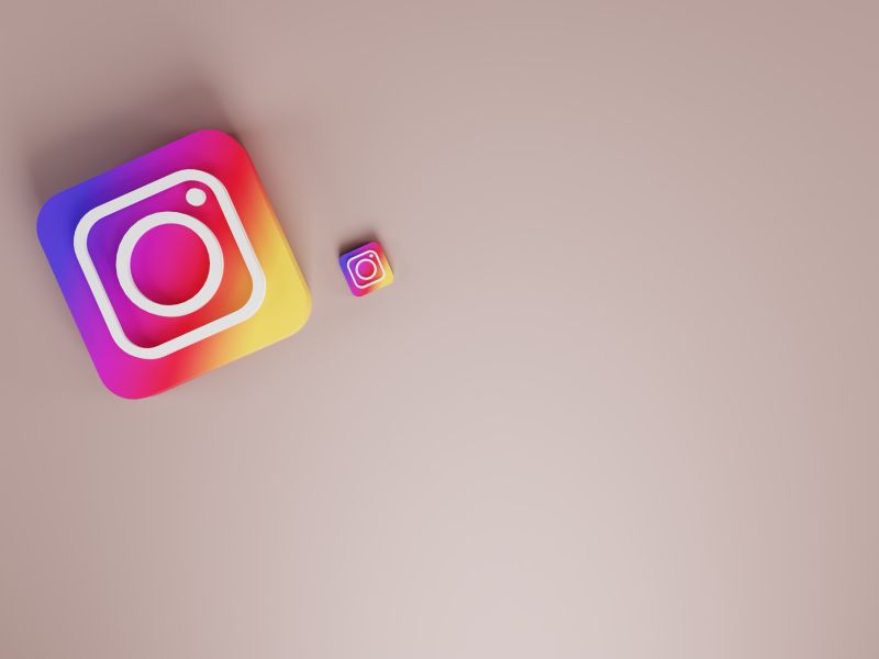 インスタグラムのロゴ2つ