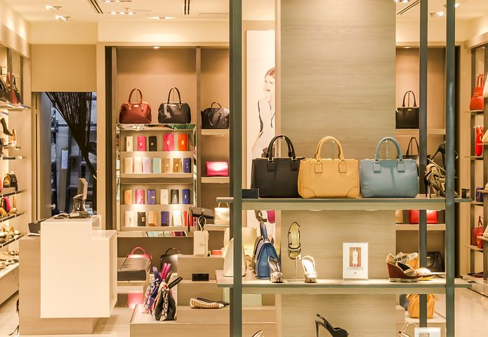 ショッピング 鞄 財布 女性