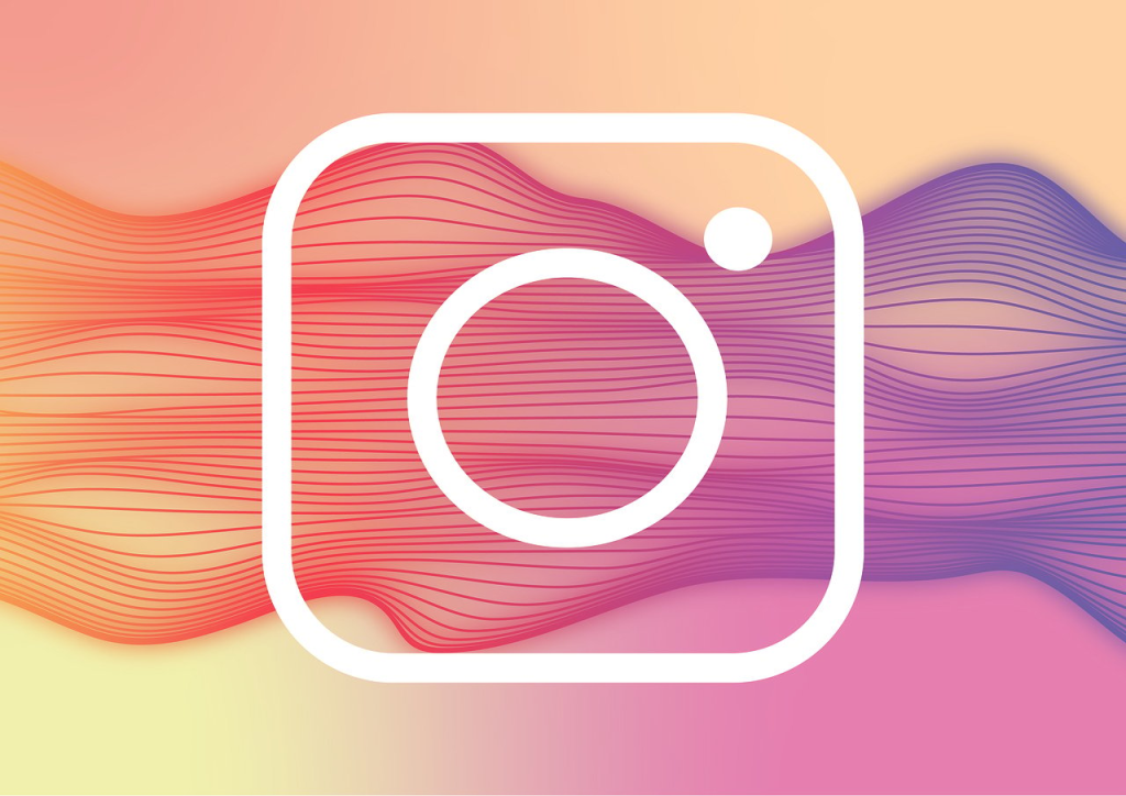 Instagram　アイコン　紫　ピンク